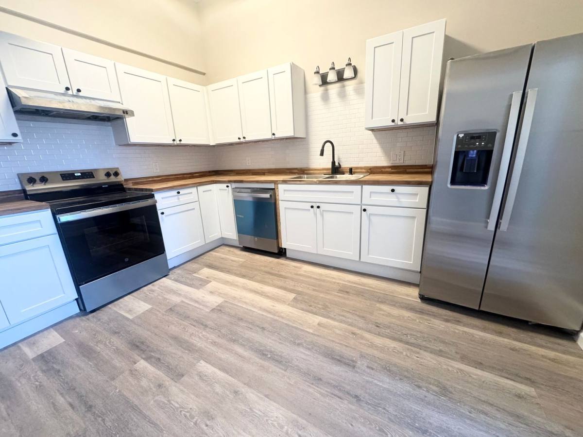 Apartment for rent at 212 N Martin Luther King Jr Dr, Elizabeth City, NC 27909