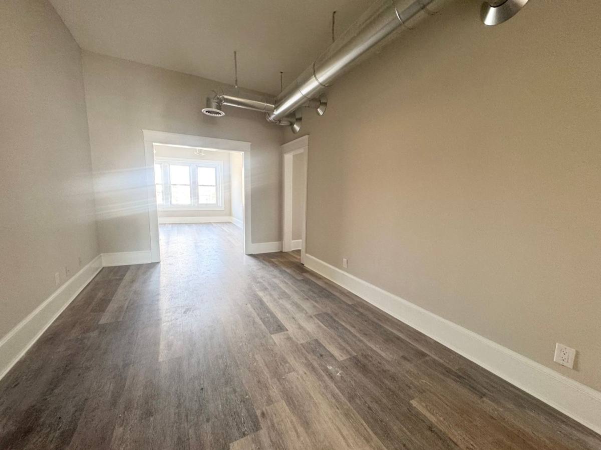 Apartment for rent at 212 N Martin Luther King Jr Dr, Elizabeth City, NC 27909