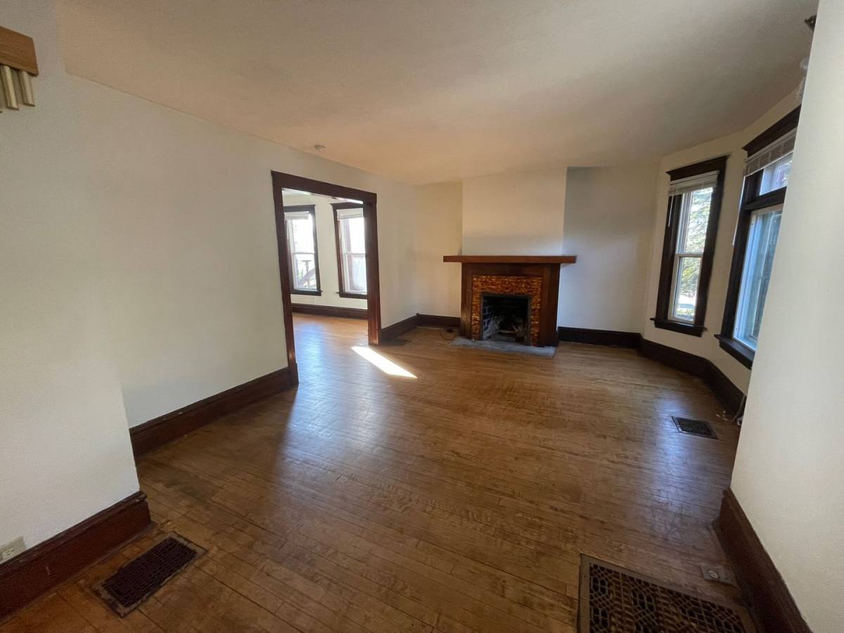House for rent at 202 S 18th Ave E, Duluth, MN 55812