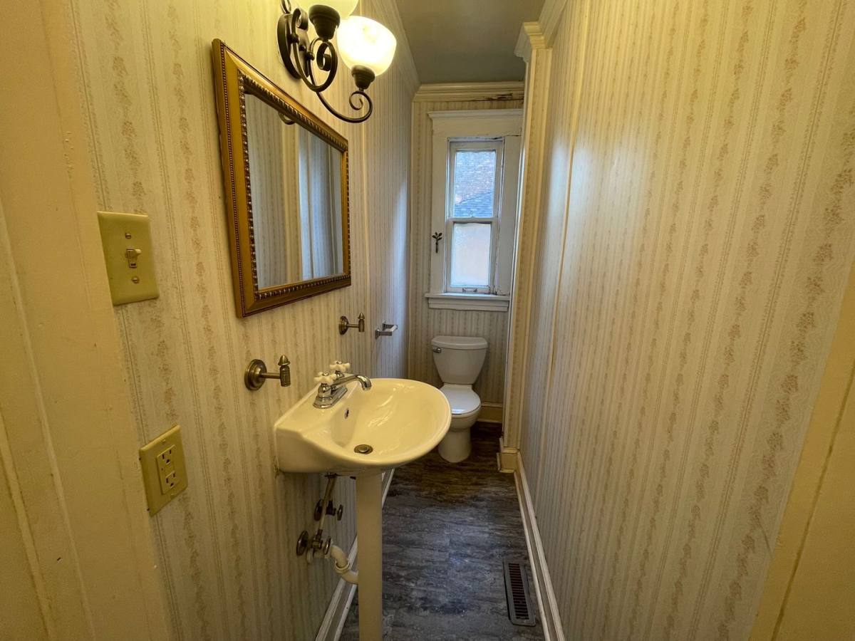 House for rent at 202 S 18th Ave E, Duluth, MN 55812