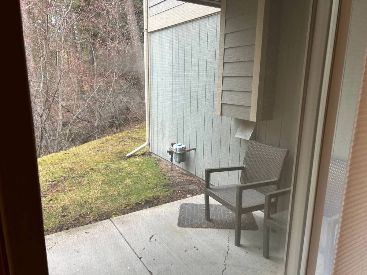 Apartment for rent at 704 Stoner Loop, Lakeside, MT 59922