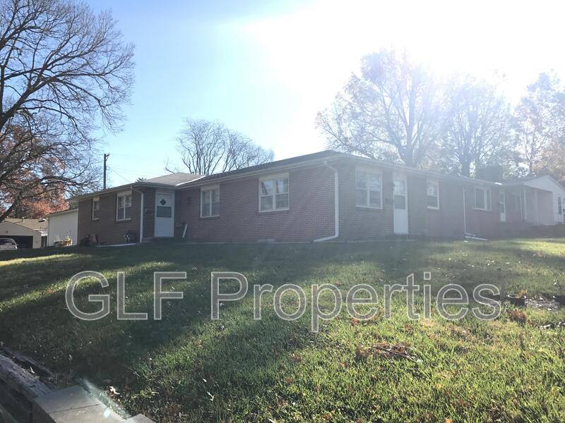 Apartment for rent at 1022 N 7th St, Beatrice, NE 68310