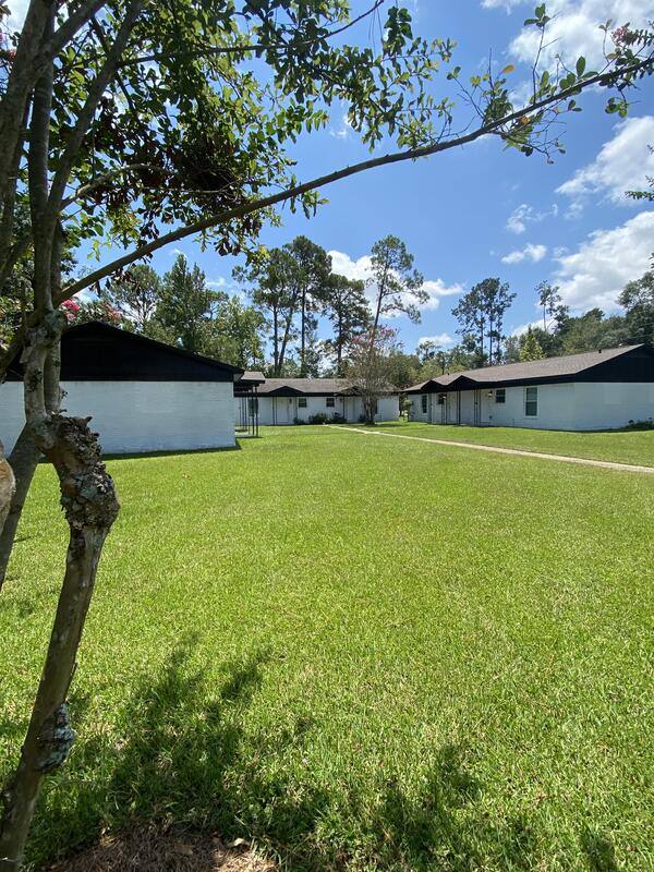Apartment for rent at 18272 Sidney Ave #2, Robertsdale, AL 36567