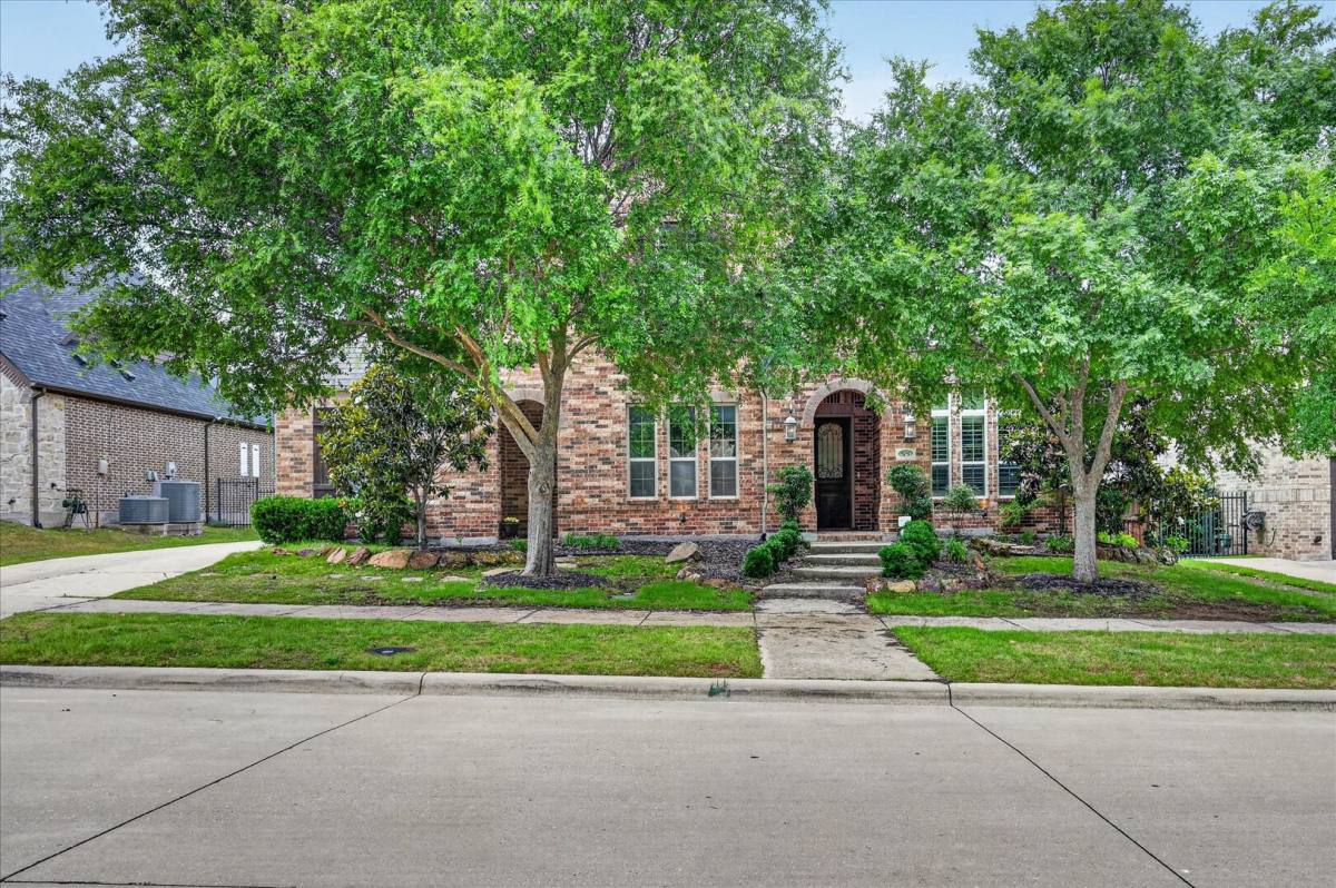 House for rent at 7675 Dotter Dr, Frisco, TX 75035