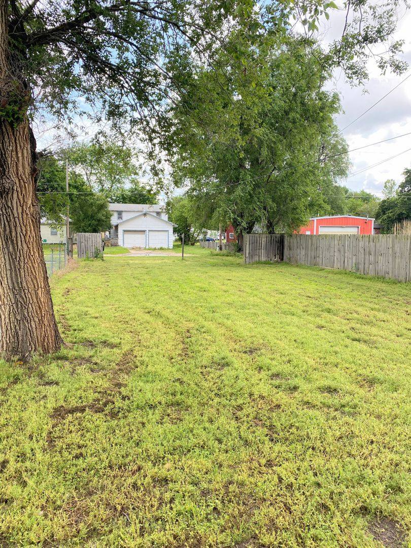 House for rent at 1410 N Forrest St, Hutchinson, KS 67501