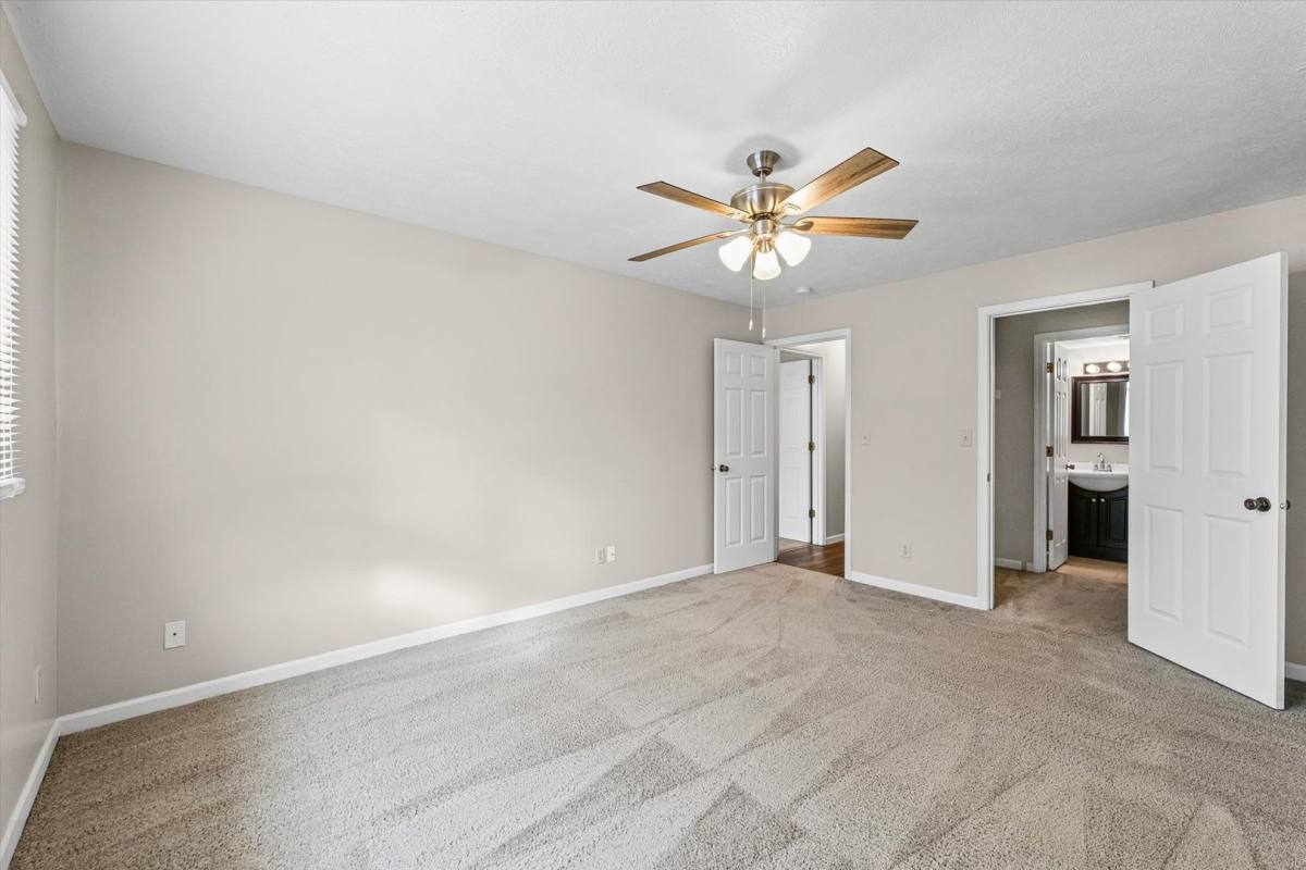 Apartment for rent at 123 S Regency Dr, Bloomington, IL 61701