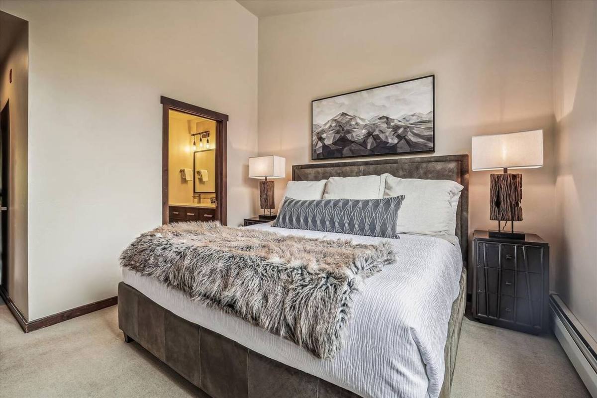Condo for rent at 680 S Main St #BLDG 2 11, Breckenridge, CO 80424