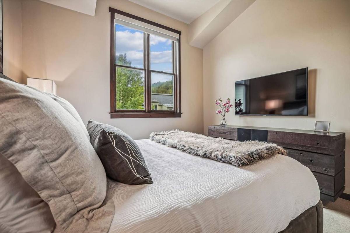 Condo for rent at 680 S Main St #BLDG 2 11, Breckenridge, CO 80424
