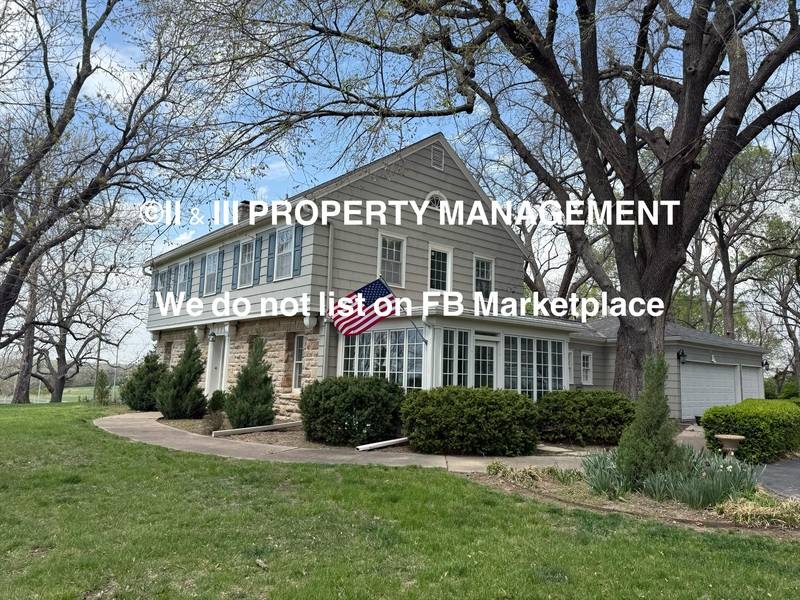 House for rent at 1314 W Red Bridge Rd, Kansas City, MO 64114
