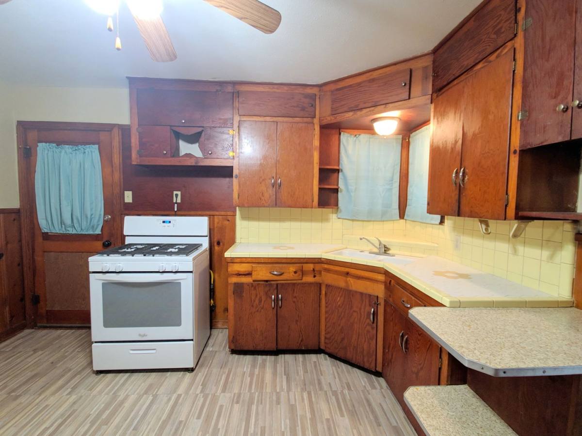 House for rent at 1717 Hawthorne St, La Marque, TX 77568