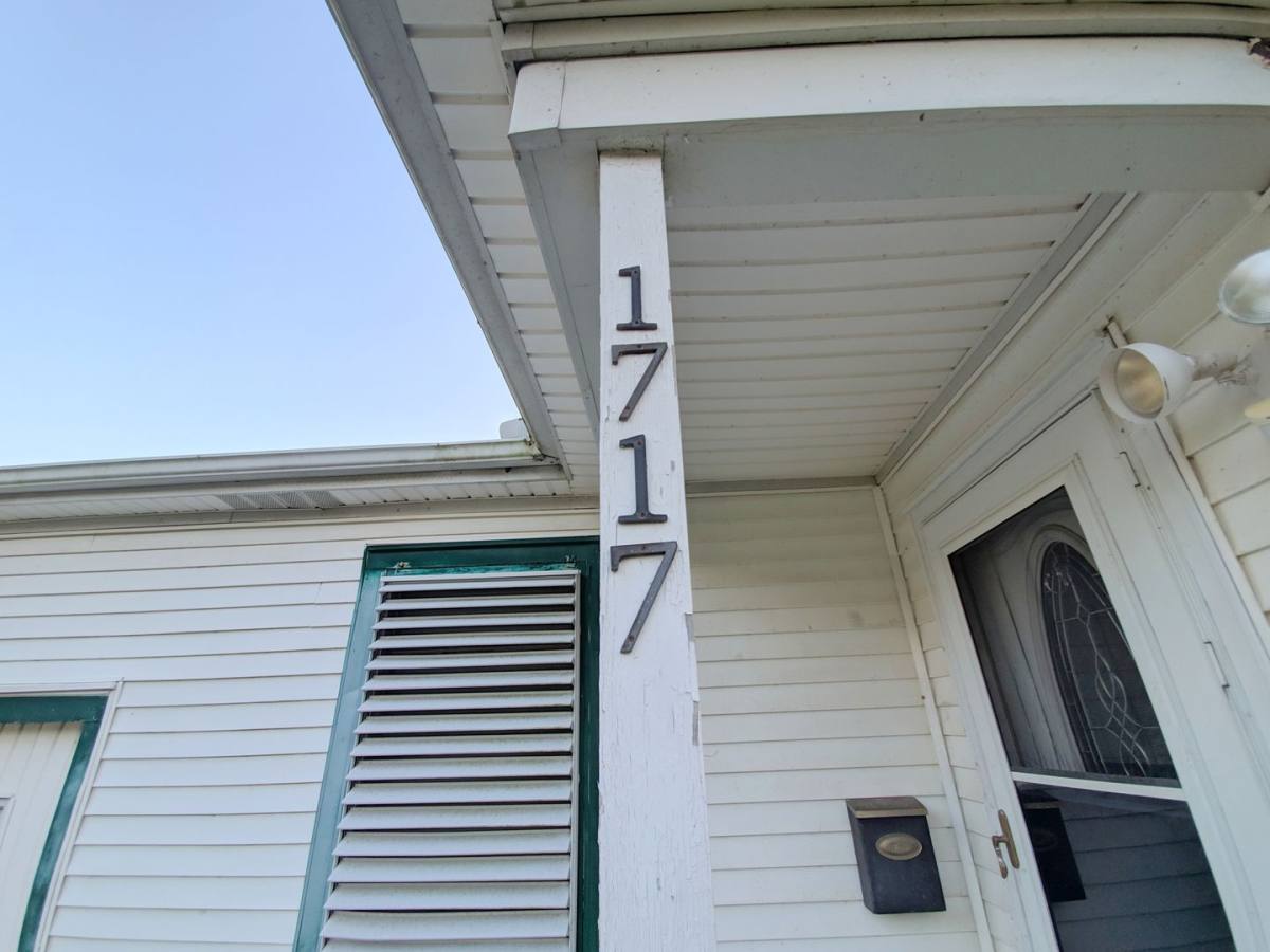 House for rent at 1717 Hawthorne St, La Marque, TX 77568