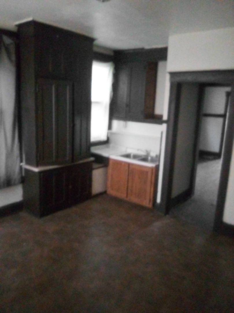 Townhouse for rent at 1538-40 N 29th St, Milwaukee, WI 53208