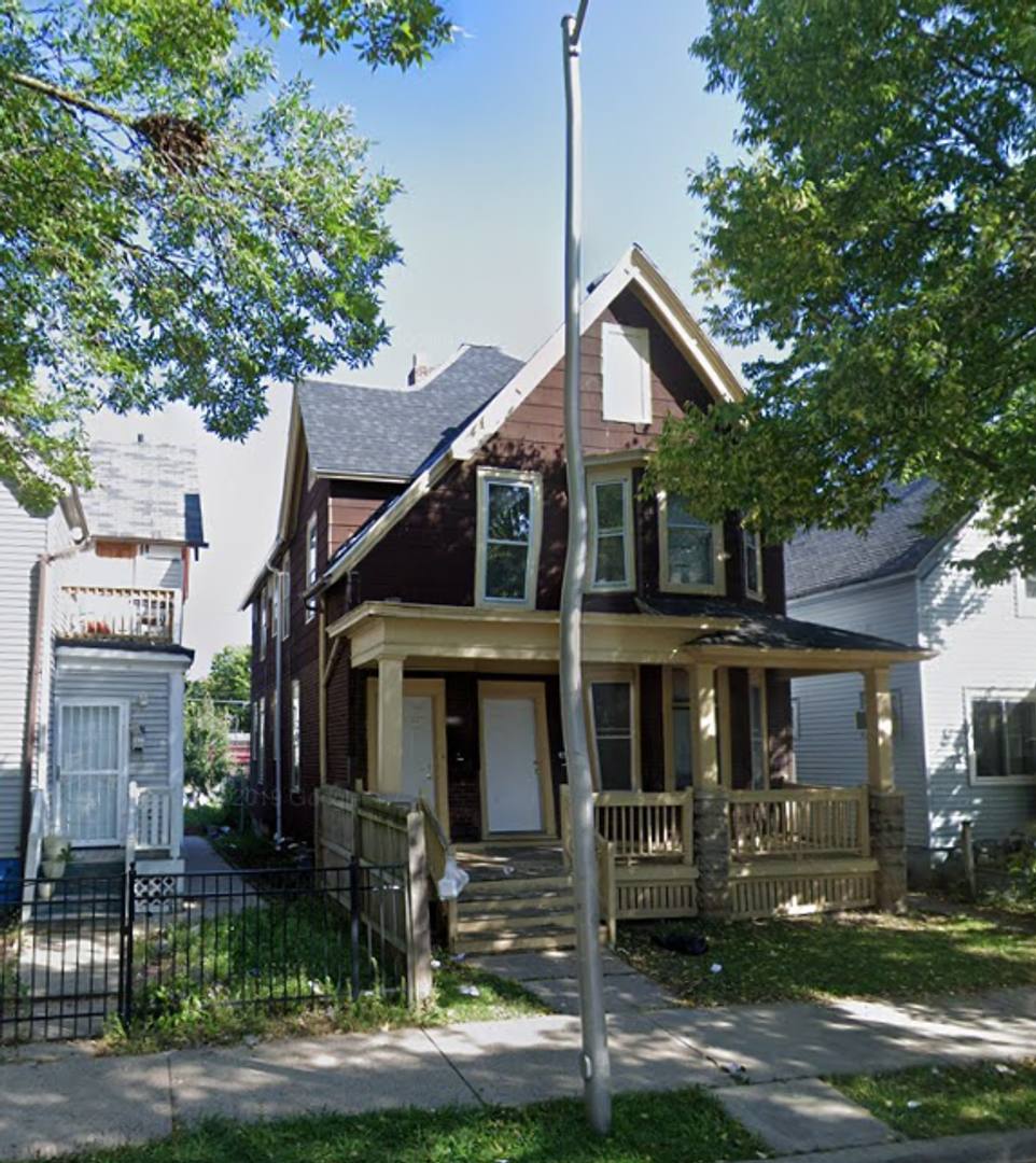 Townhouse for rent at 1538-40 N 29th St, Milwaukee, WI 53208