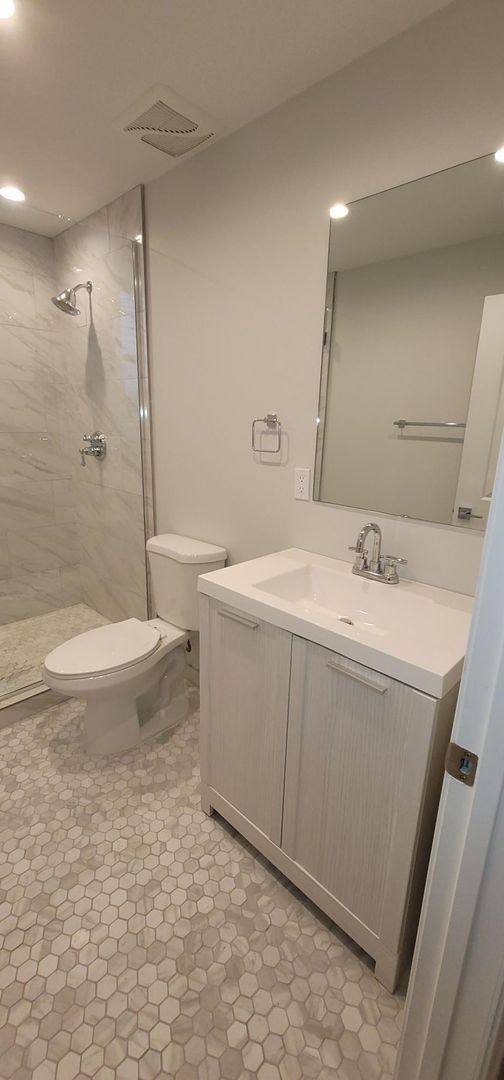 Apartment for rent at 424 Emmet St, Petoskey, MI 49770