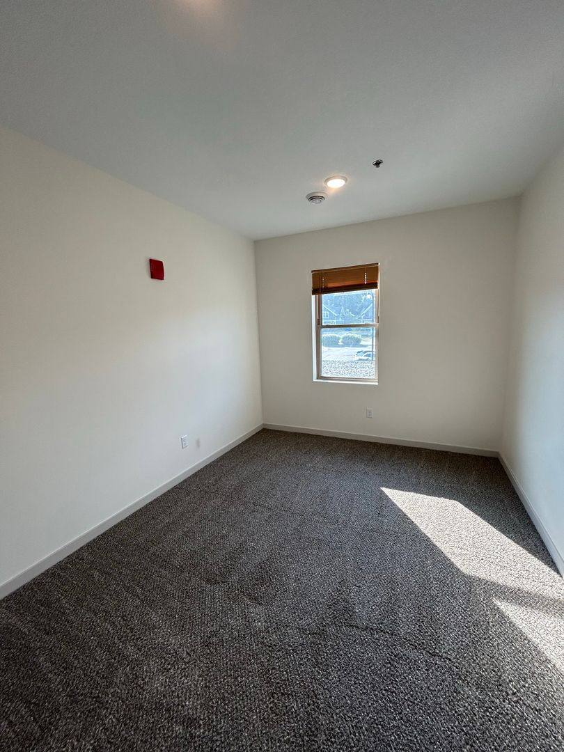 Apartment for rent at 101 Main St S, Le Sueur, MN 56058