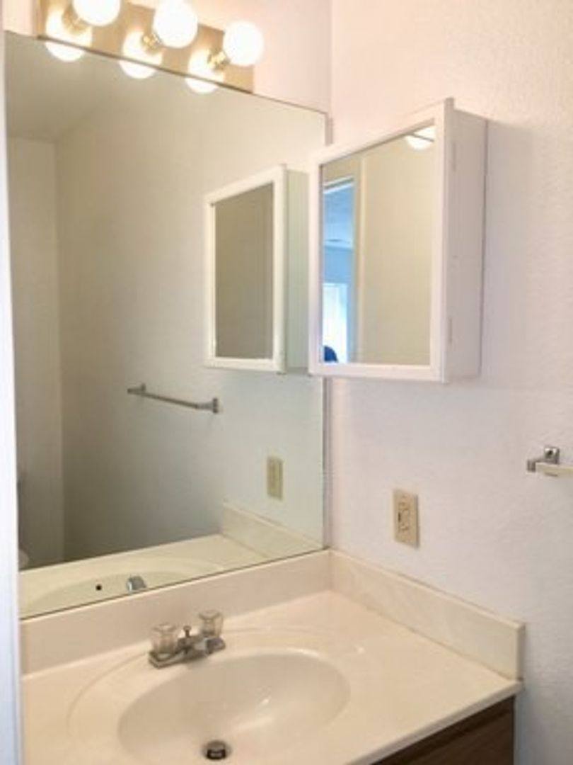 Apartment for rent at 116 Faulkner Circle, Saint Robert, MO 65584