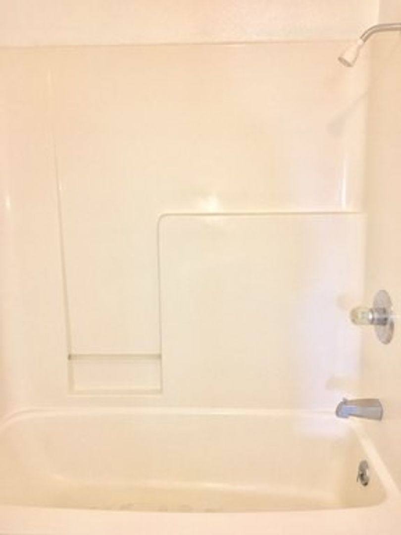 Apartment for rent at 116 Faulkner Circle, Saint Robert, MO 65584