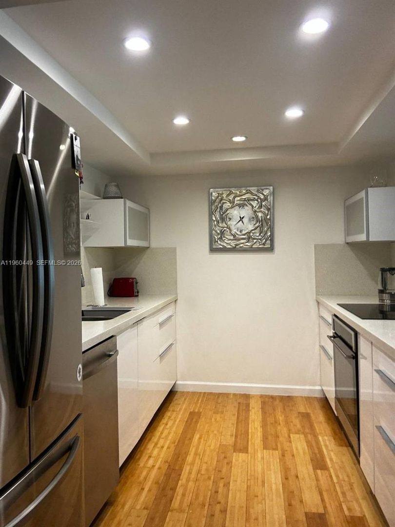 Townhouse for rent at 1001 Three Islands Blvd, Hallandale, FL 33009