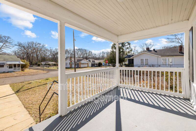House for rent at 5320 Terrace Q, Birmingham, AL 35208