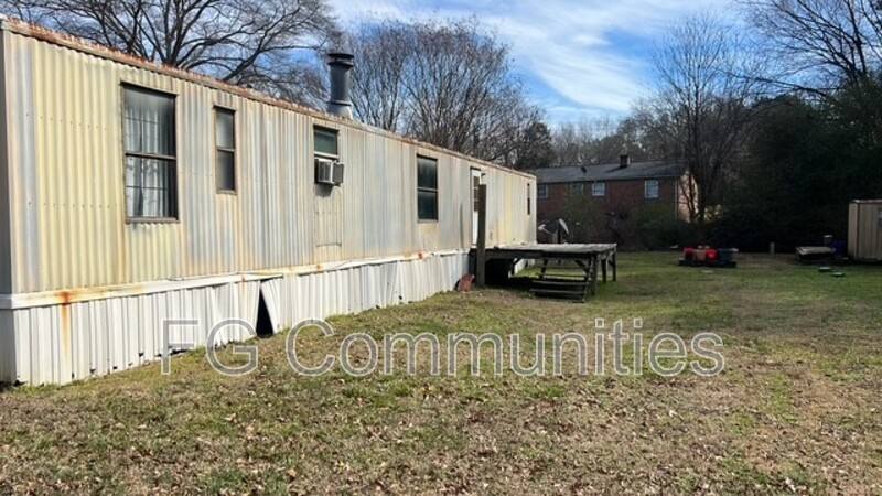 House for rent at 105 Mike Rd, Gastonia, NC 28052