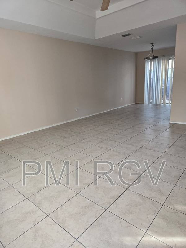 Apartment for rent at 1711 Tampa St #A, Edinburg, TX 78541