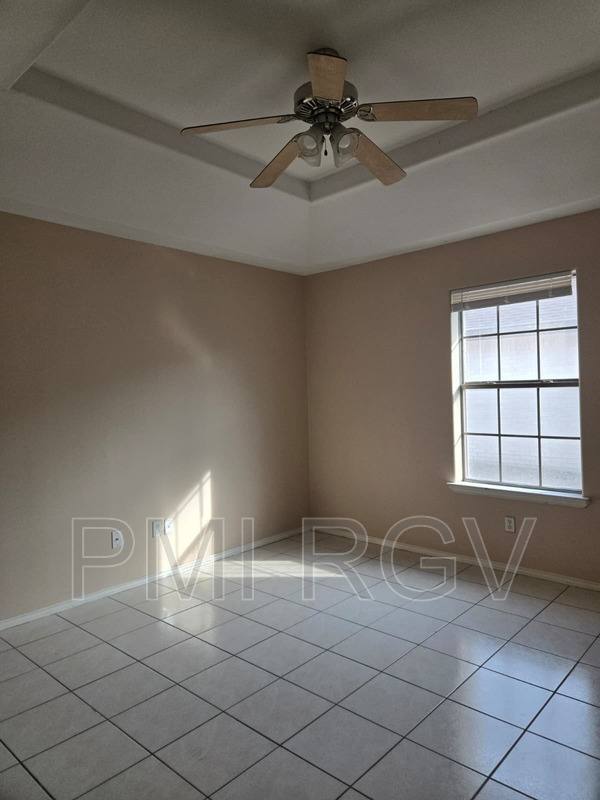 Apartment for rent at 1711 Tampa St #A, Edinburg, TX 78541