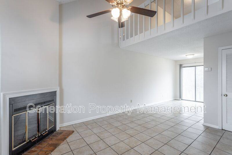 Townhouse for rent at 121 Goodson Ave #F, Chattanooga, TN 37405