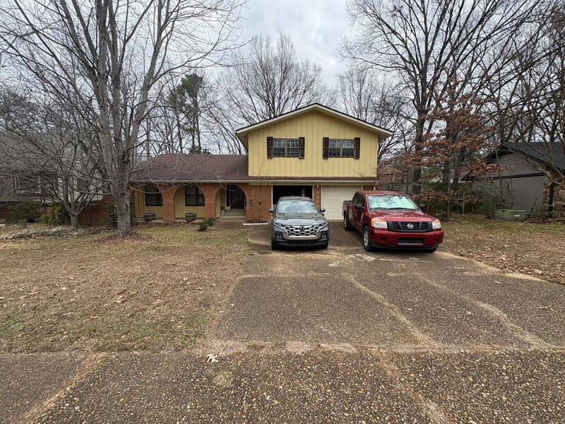 House for rent at 8280 Chippingham Dr, Cordova, TN 38016