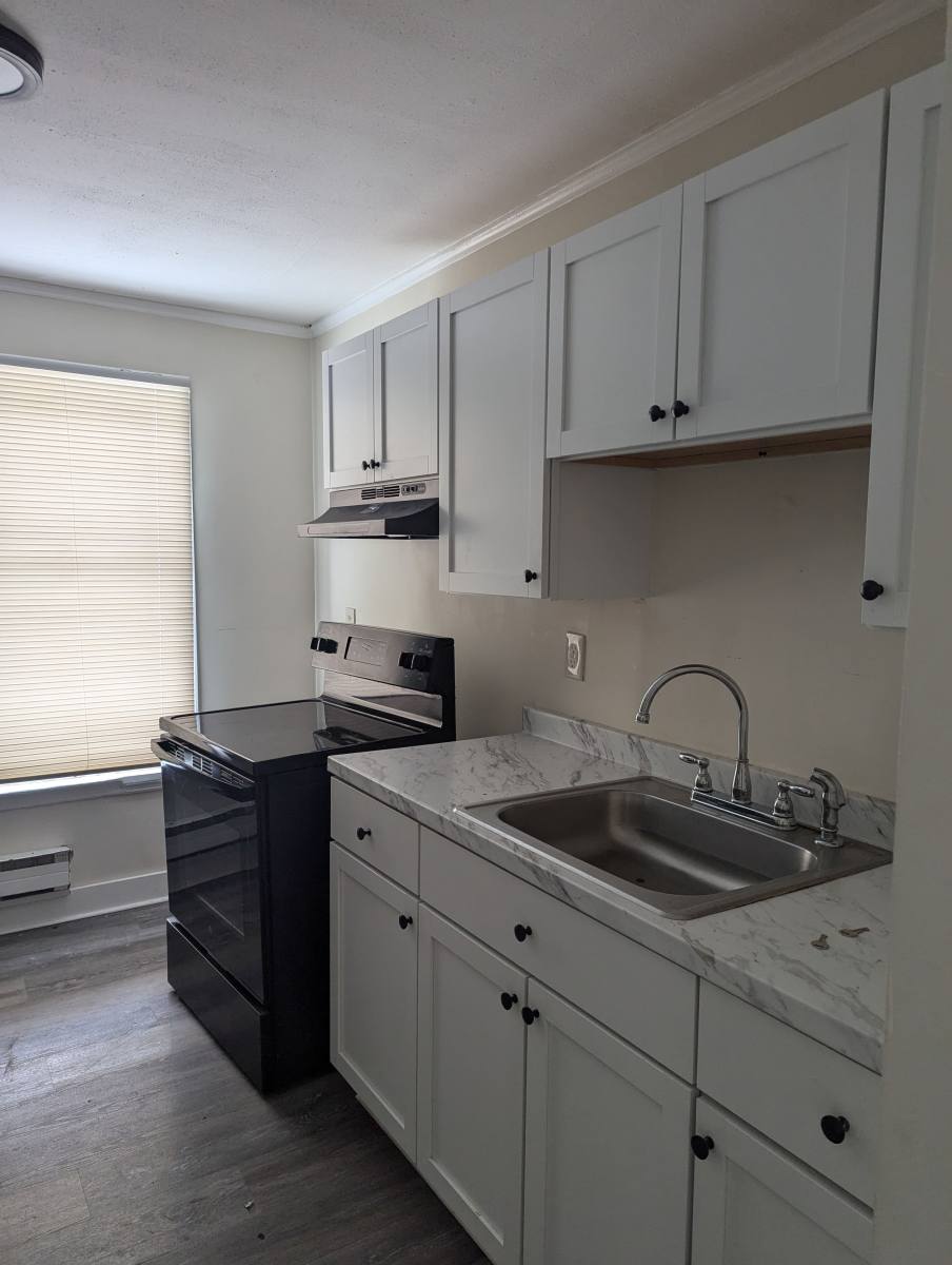 Apartment for rent at 16 Village St #D, Ellington, CT 06029