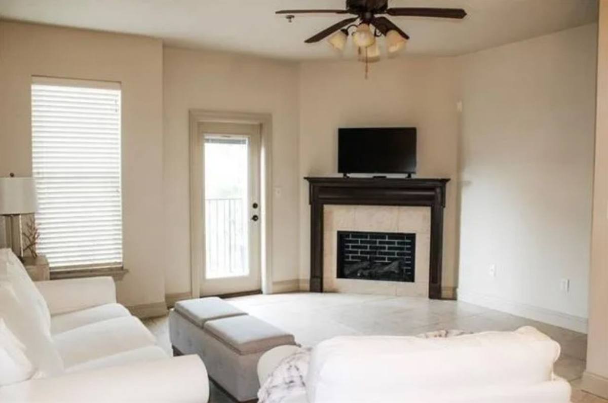 Apartment for rent at 810 Lafitte St, Mandeville, LA 70448