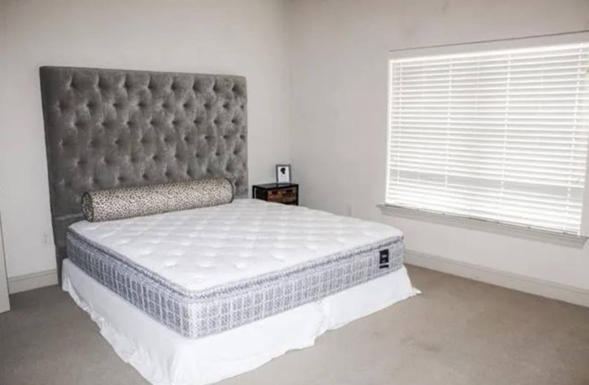 Apartment for rent at 810 Lafitte St, Mandeville, LA 70448