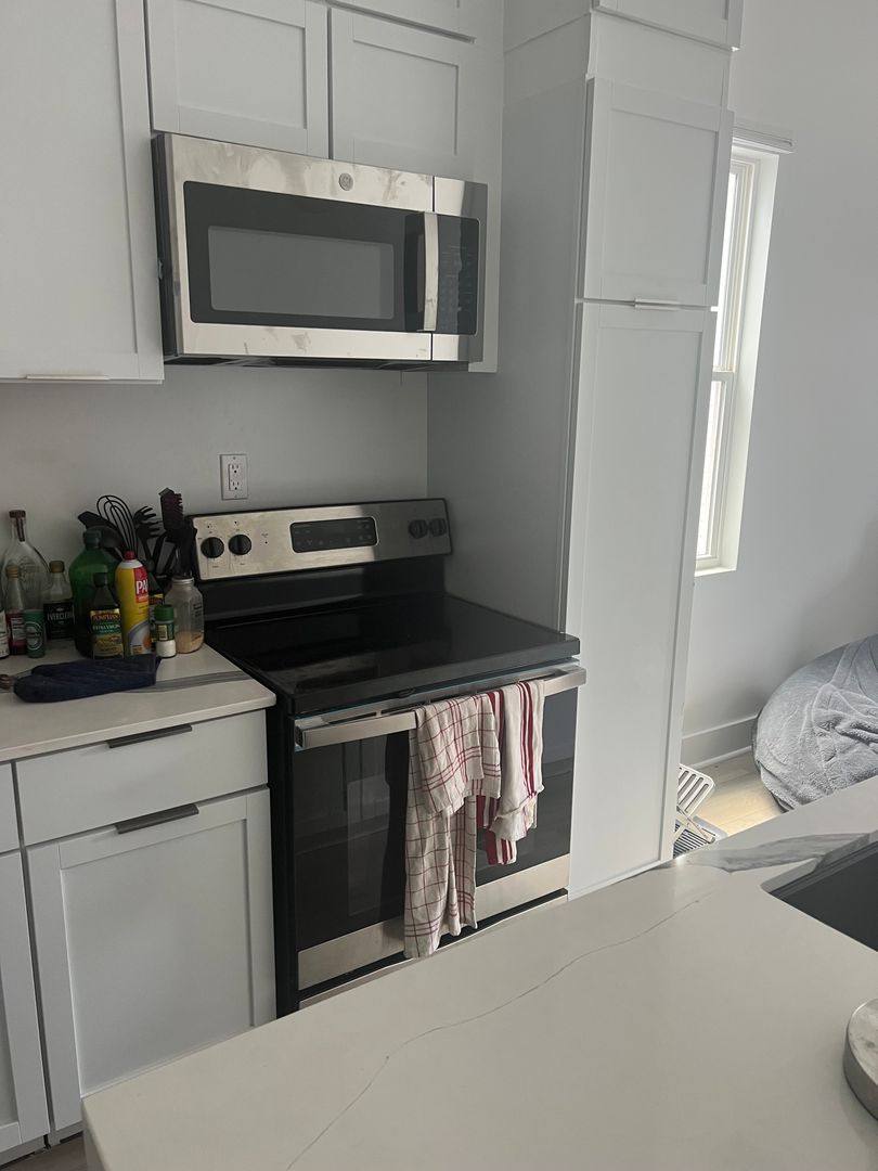 Townhouse for rent at 817-19 Adams St, New Orleans, LA 70118