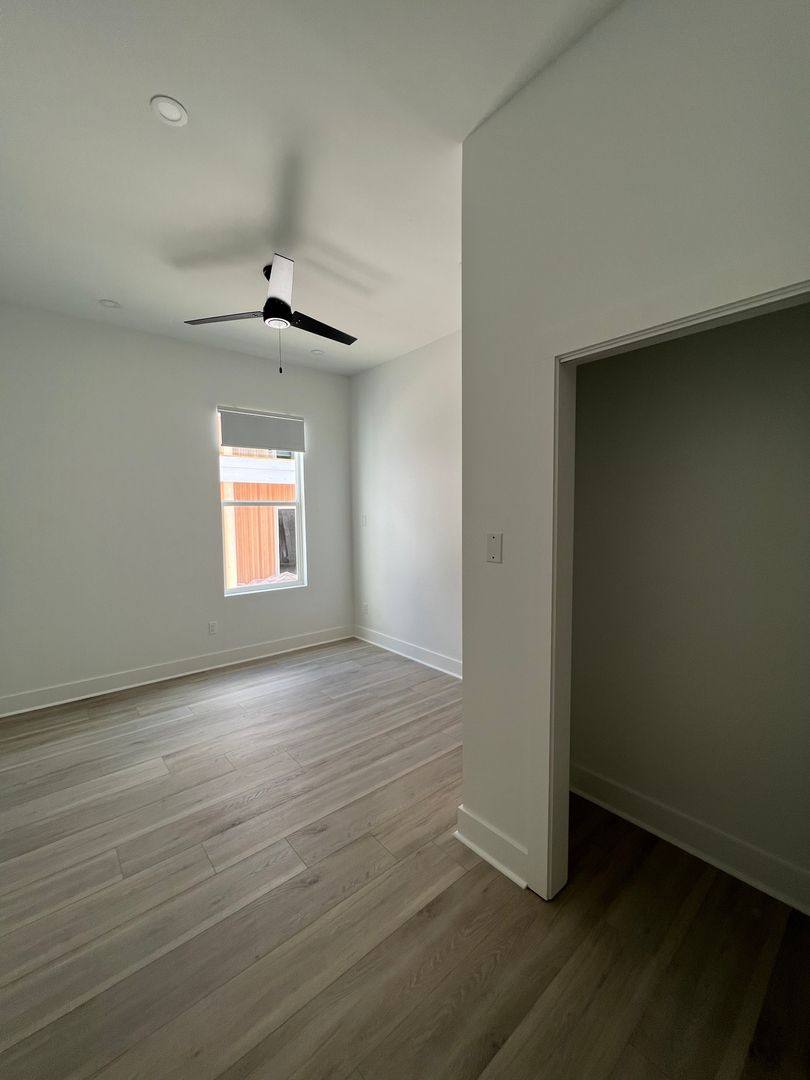 Townhouse for rent at 817-19 Adams St, New Orleans, LA 70118