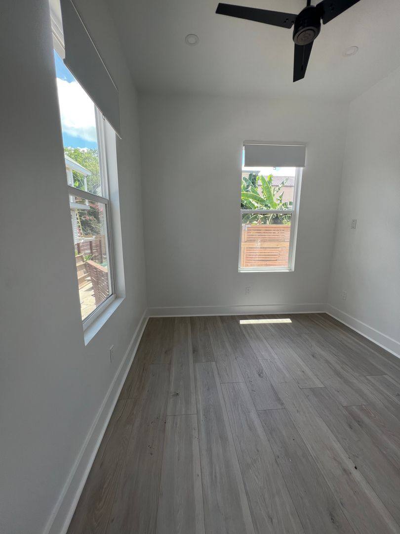Townhouse for rent at 817-19 Adams St, New Orleans, LA 70118