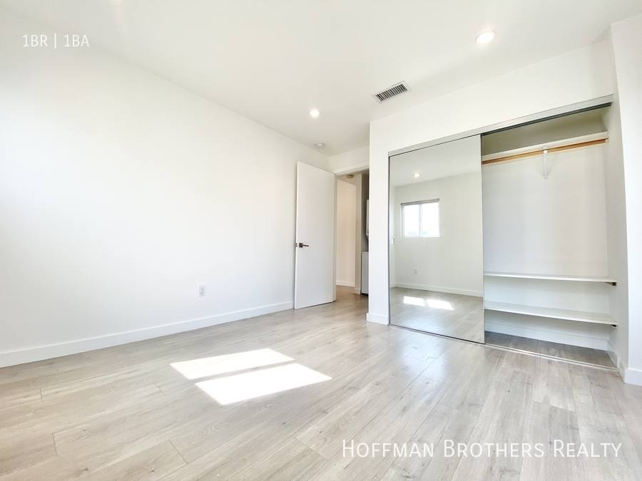 Apartment for rent at 421 1 2 N Coronado St, Los Angeles, CA 90026