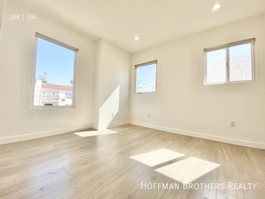 Apartment for rent at 421 1 2 N Coronado St, Los Angeles, CA 90026