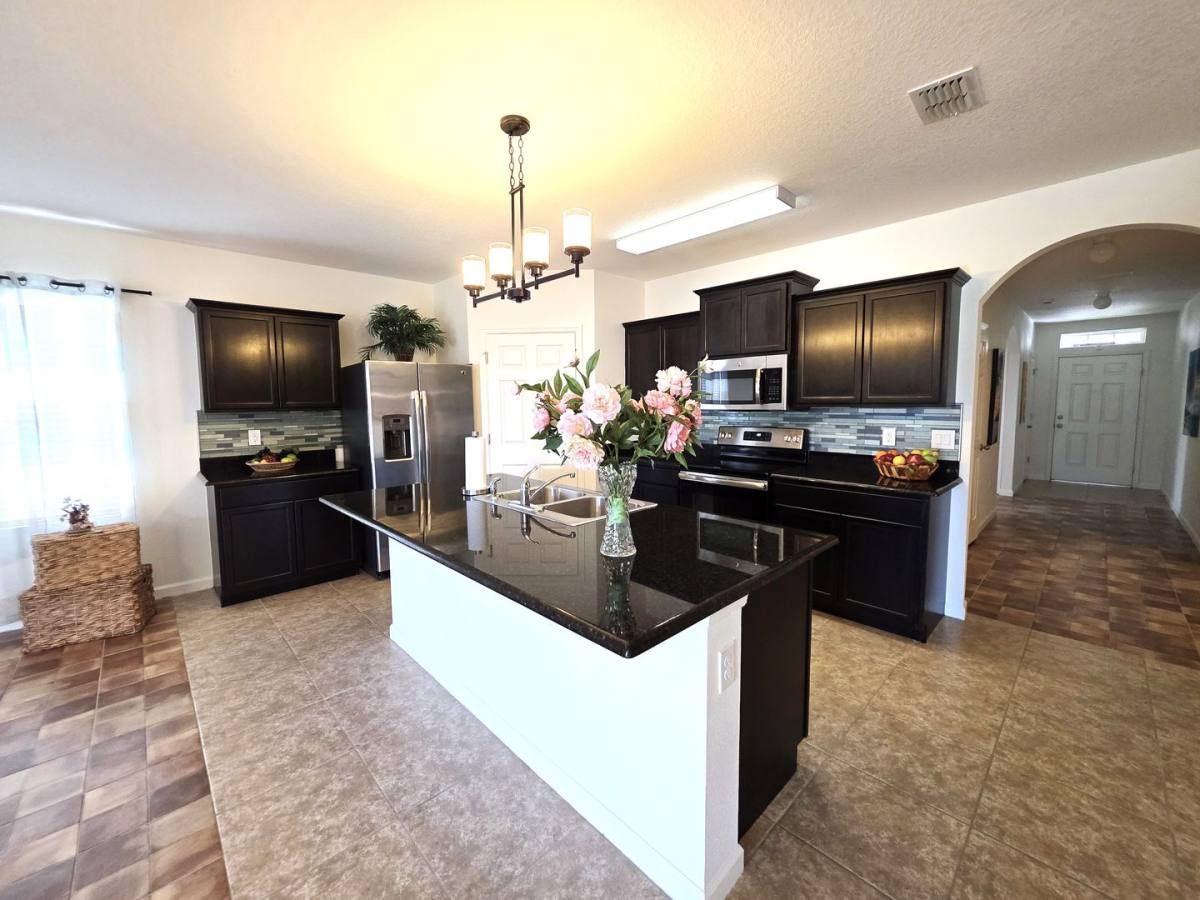 House for rent at 1440 Lexington Square SW, Vero Beach, FL 32962