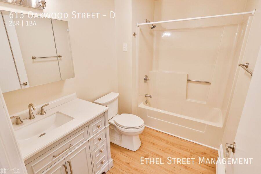 Apartment for rent at 613 Oakwood St #D, Easton, PA 18045