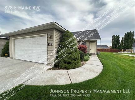 Townhouse for rent at 828 E Maine Ave, Nampa, ID 83686