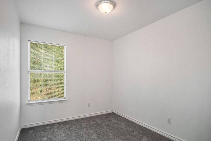Apartment for rent at 2621 Lee Ave #B, Fort Worth, TX 76164