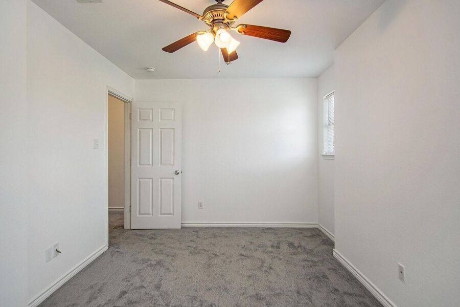 Apartment for rent at 2621 Lee Ave #B, Fort Worth, TX 76164
