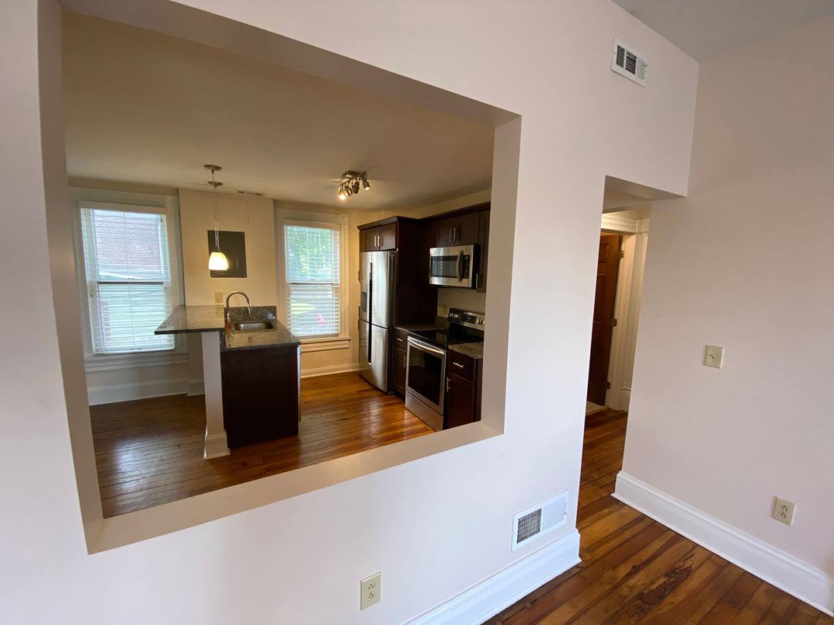 Apartment for rent at 694 Kerr St, Columbus, OH 43215