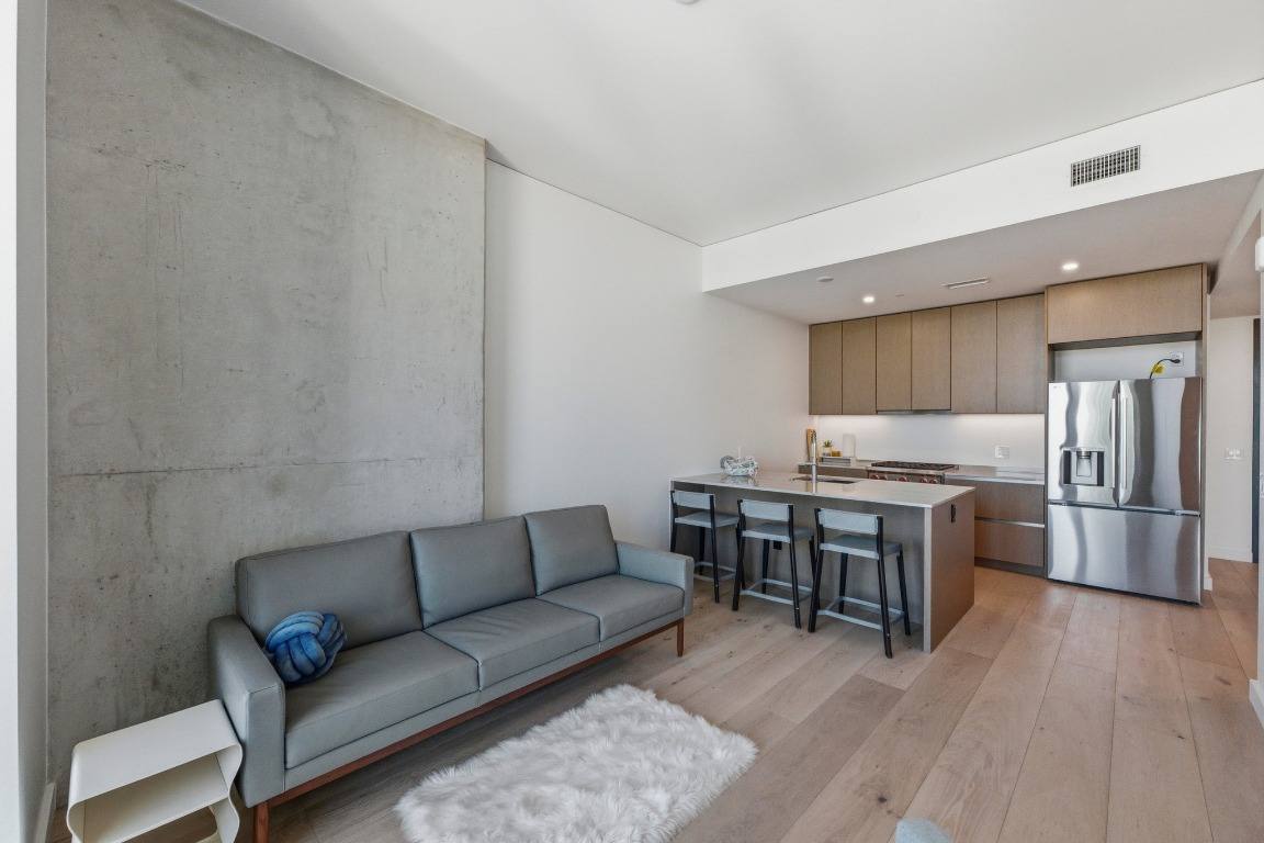 610 Davis St #2710, Austin, TX 78701 - Apartment For Rent - Image 3