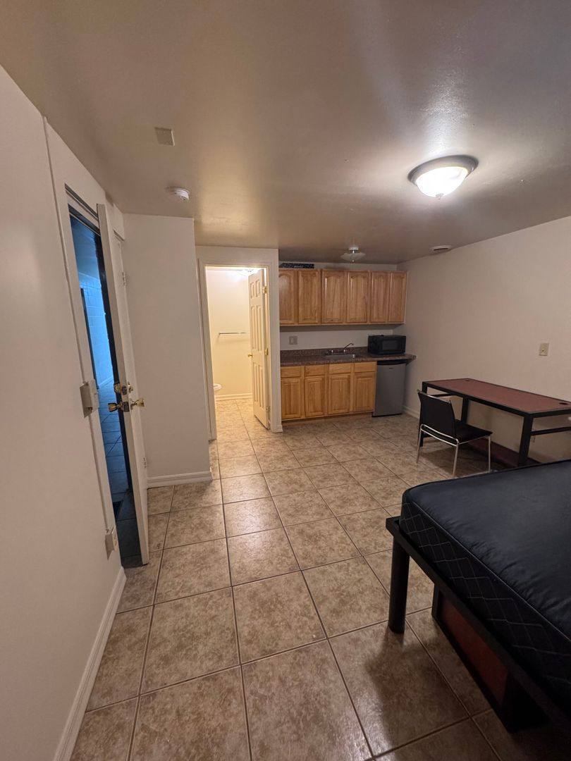 Apartment for rent at 215 Cornish Dr, Slippery Rock, PA 16057