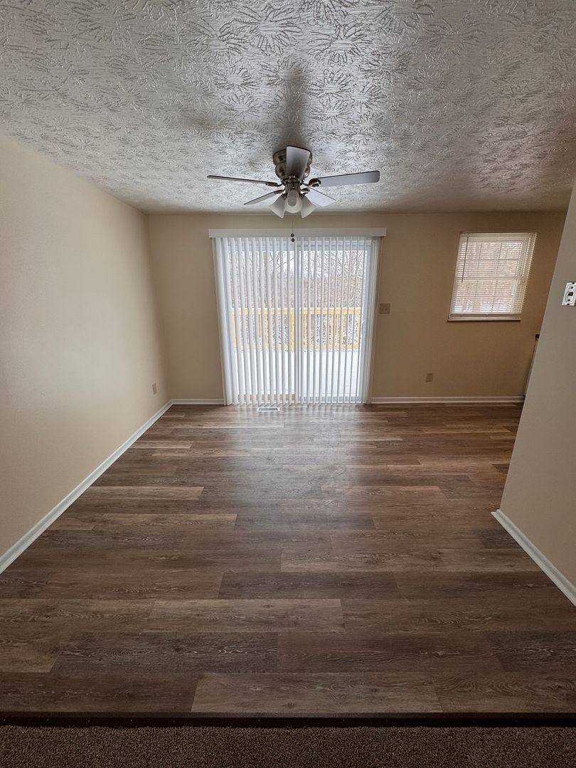 House for rent at 300 Pegotty Court NE, Warren, OH 44484
