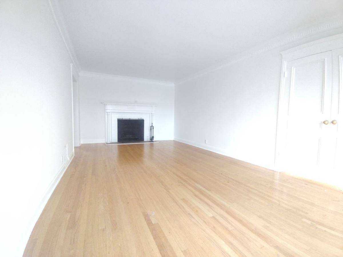 Apartment for rent at 10974 Strathmore Dr, Los Angeles, CA 90024