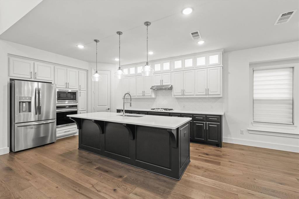 Apartment for rent at 824 Trailside Lane #824, Argyle, TX 76226