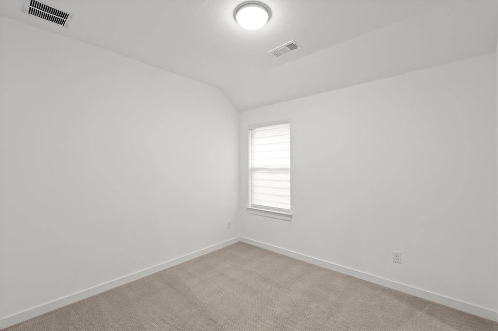 Apartment for rent at 824 Trailside Lane #824, Argyle, TX 76226