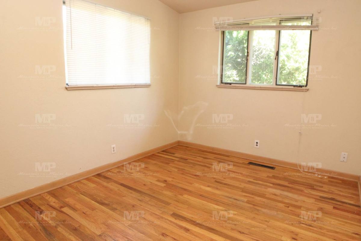 Townhouse for rent at 523 S Grant Ave, Fort Collins, CO 80521