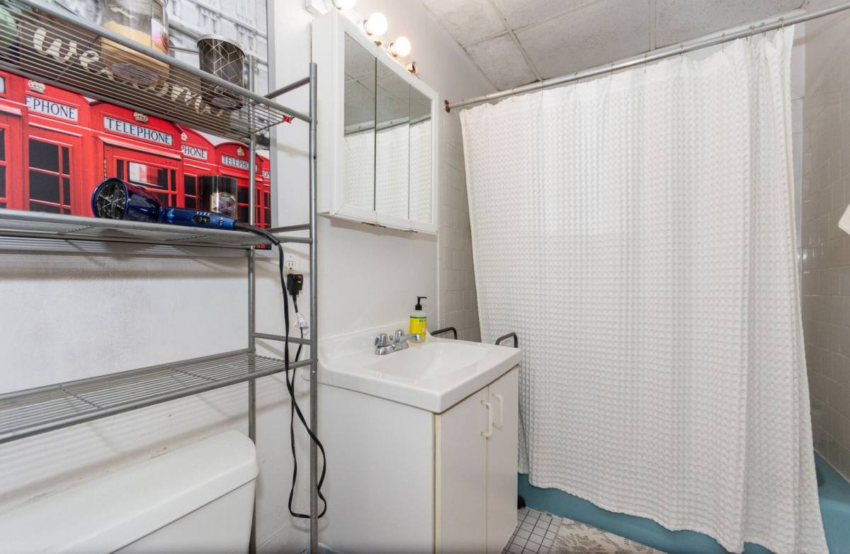 Apartment for rent at 5 Gardner Terrace, Allston, MA 02134